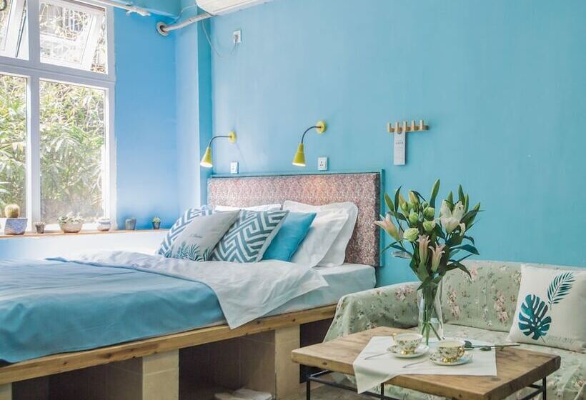 Deluxe Room, Chengdu Nova Traveller S Youth Hostel