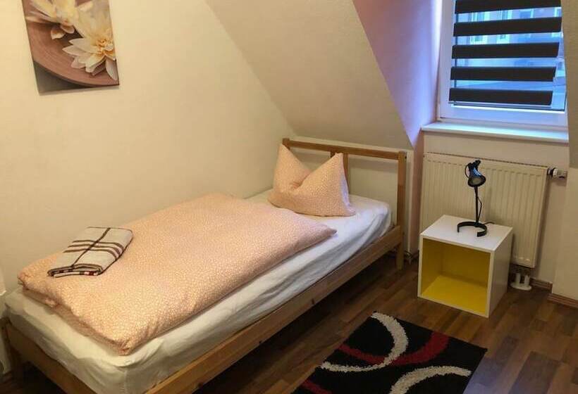 اتاق استاندارد یک نفره, Hostel Nuremberg