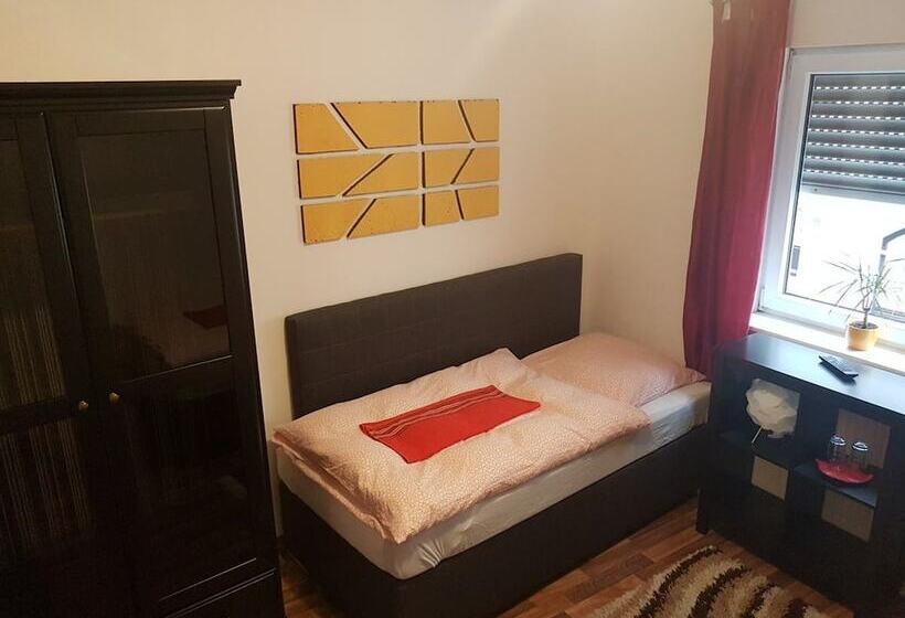 غرفة قياسية فردية, Hostel Nuremberg