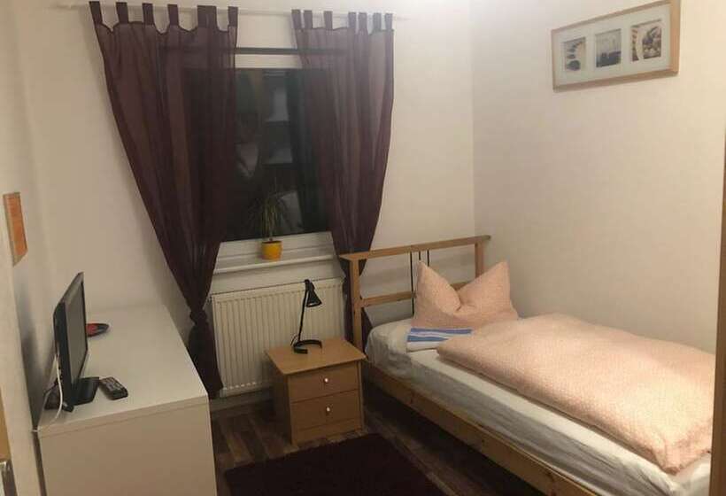 غرفة قياسية فردية, Hostel Nuremberg