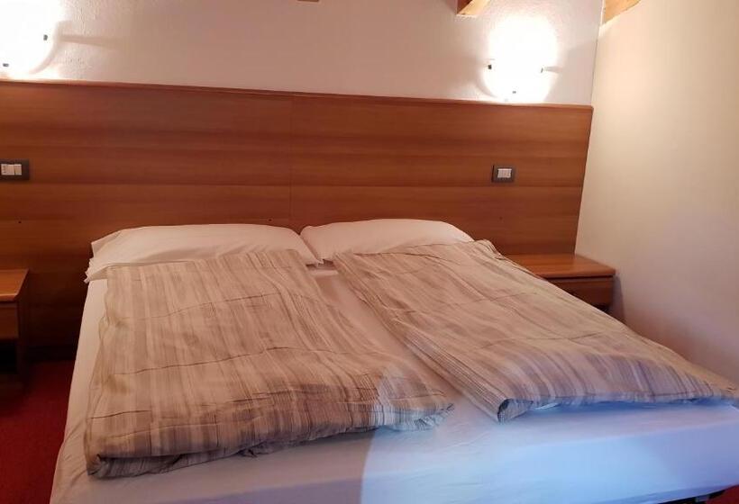 エコノミールーム, Alpino Lodge Bivio