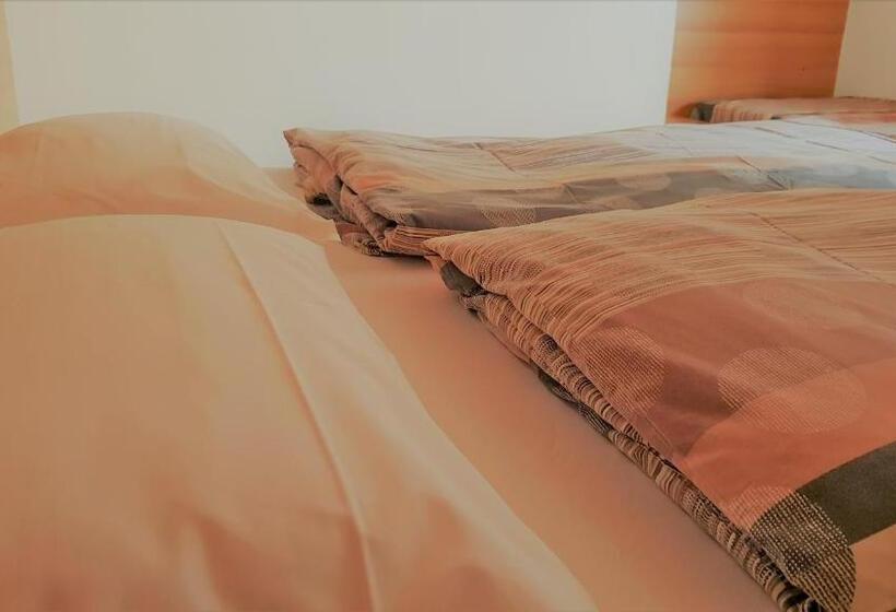 اتاق اکونومی, Alpino Lodge Bivio