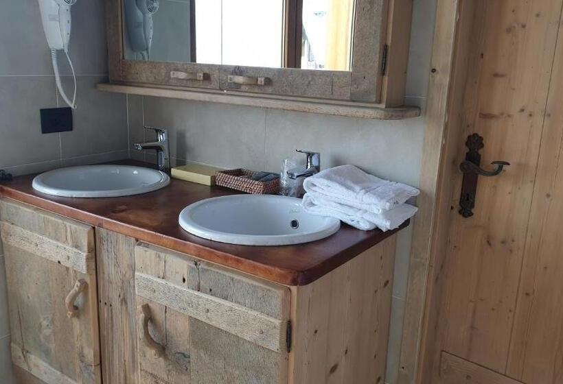 اتاق لوکس خانوادگی, Alpino Lodge Bivio