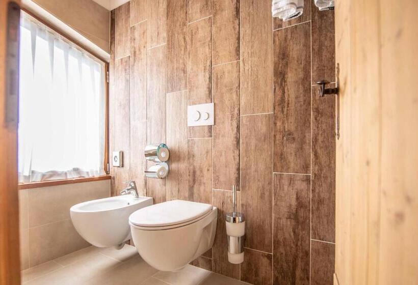 اتاق لوکس خانوادگی, Alpino Lodge Bivio