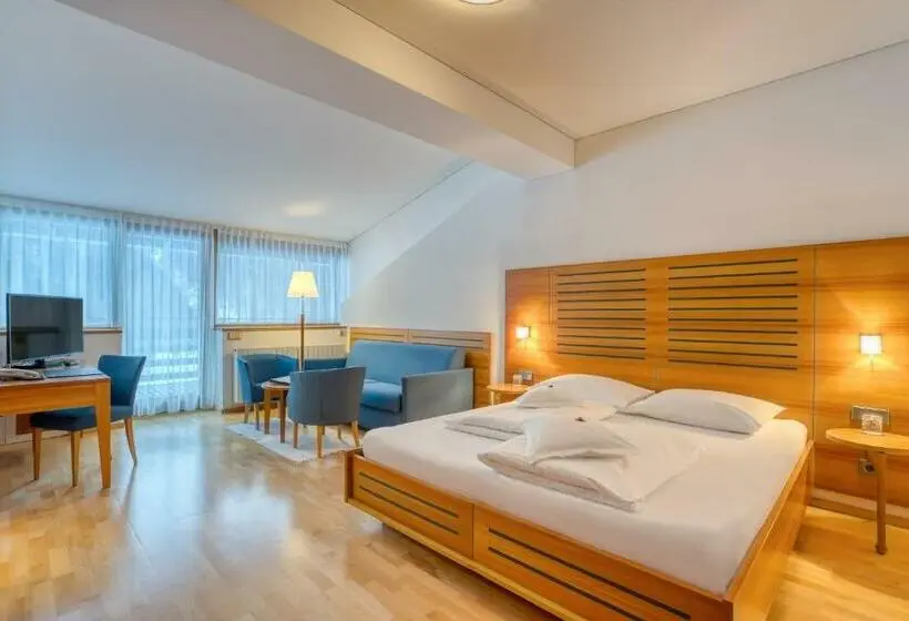 Deluxe-huone Parveke, Cevedale