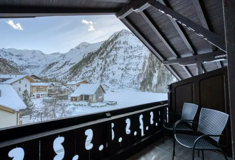 Deluxe-huone Parveke, Cevedale