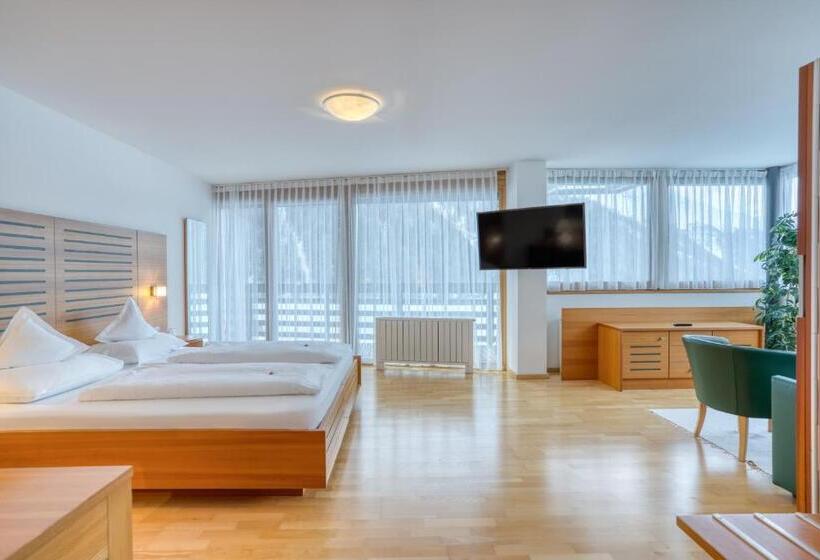 Полулюкс с Балконом, Cevedale