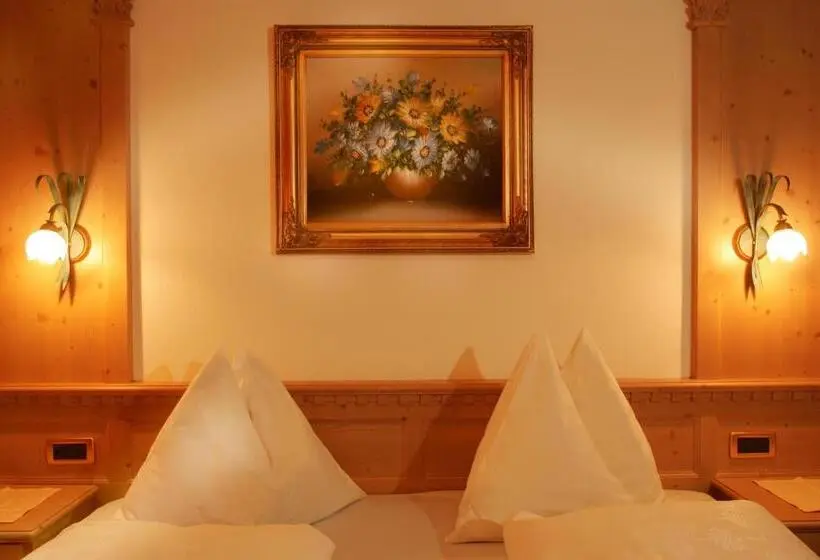 Sviitti Vuoristonäkymä, Garni Concordia Dolomites Home
