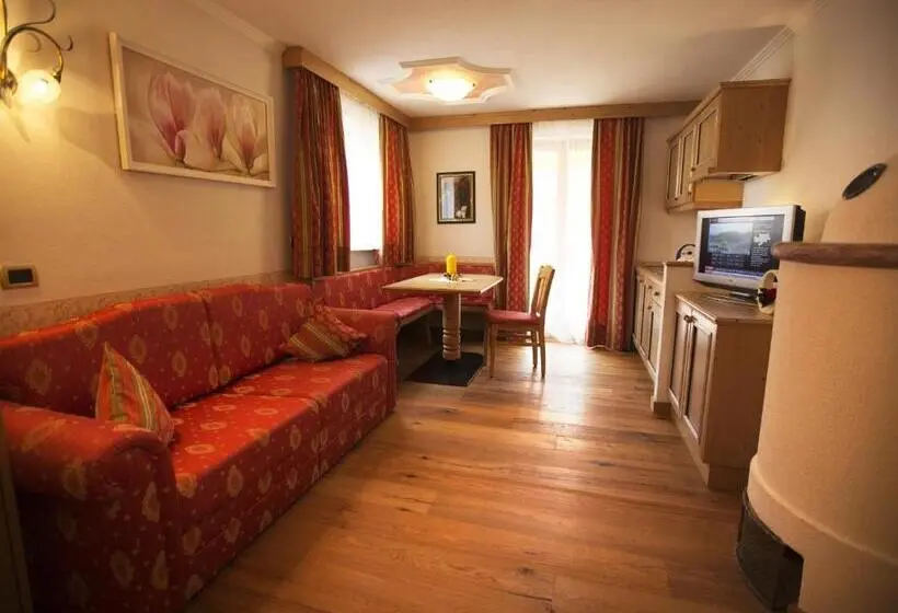 Sviitti Vuoristonäkymä, Garni Concordia Dolomites Home