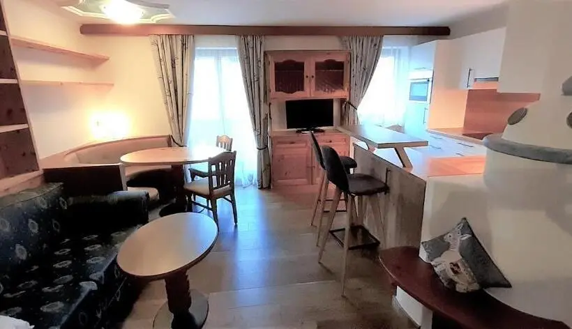 Huoneisto 1 Makuuhuone Näkymä, Garni Concordia Dolomites Home