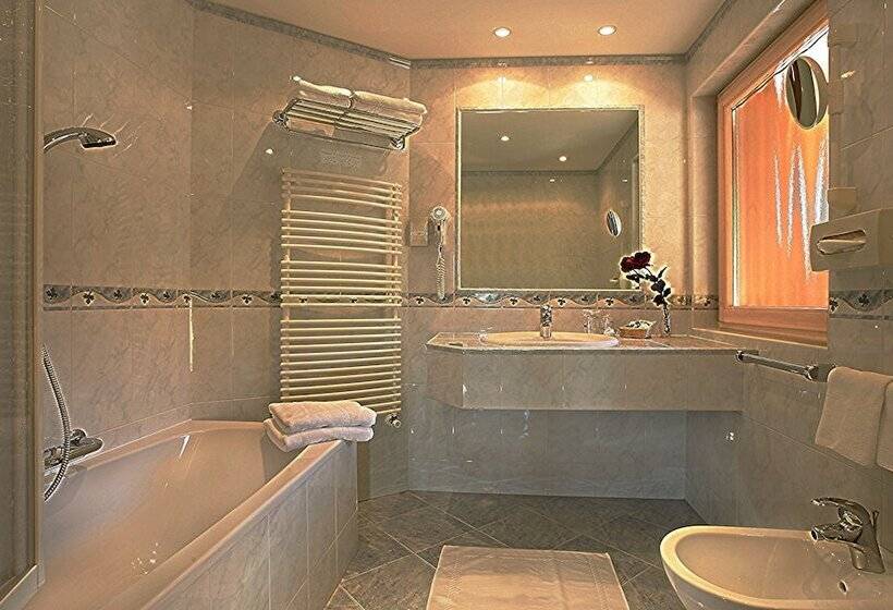 غرفة ديلوكس مطلة على الجبل, Garni Concordia Dolomites Home