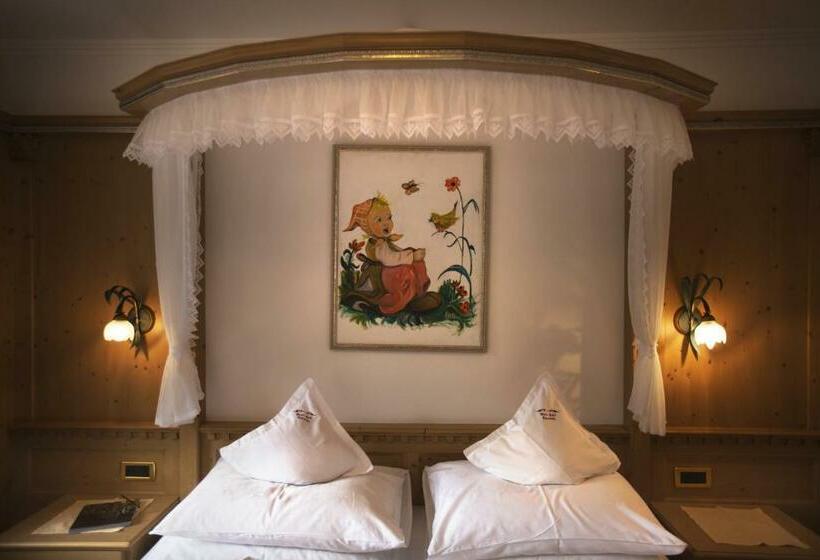 غرفة سوبيريور ذات إطلالة, Garni Concordia Dolomites Home