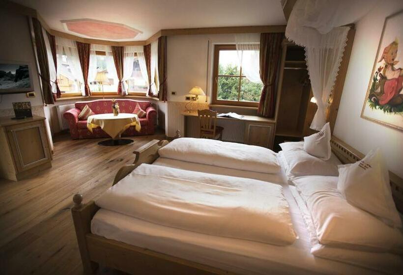 غرفة سوبيريور ذات إطلالة, Garni Concordia Dolomites Home