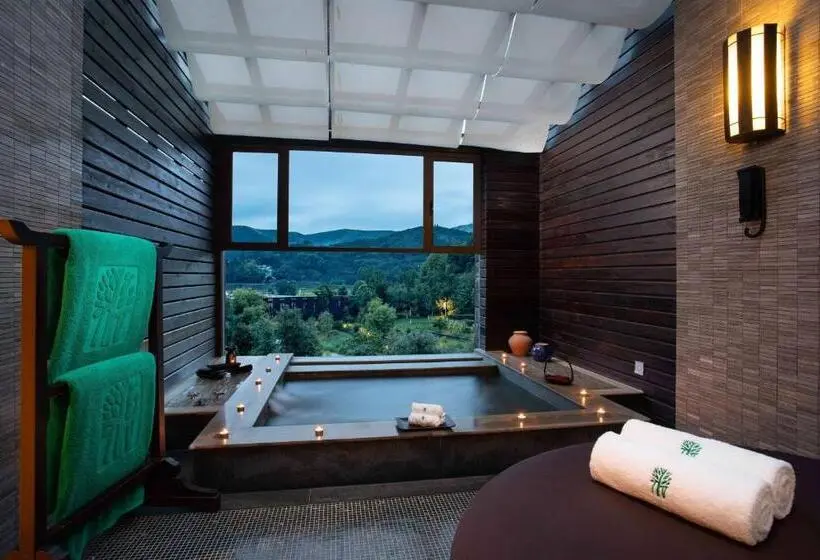 Standard-huone King-vuode, Banyan Tree Tengchong
