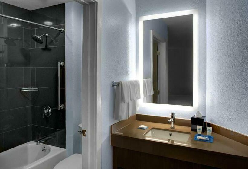 침실 2개 스위트, Hyatt House Morristown