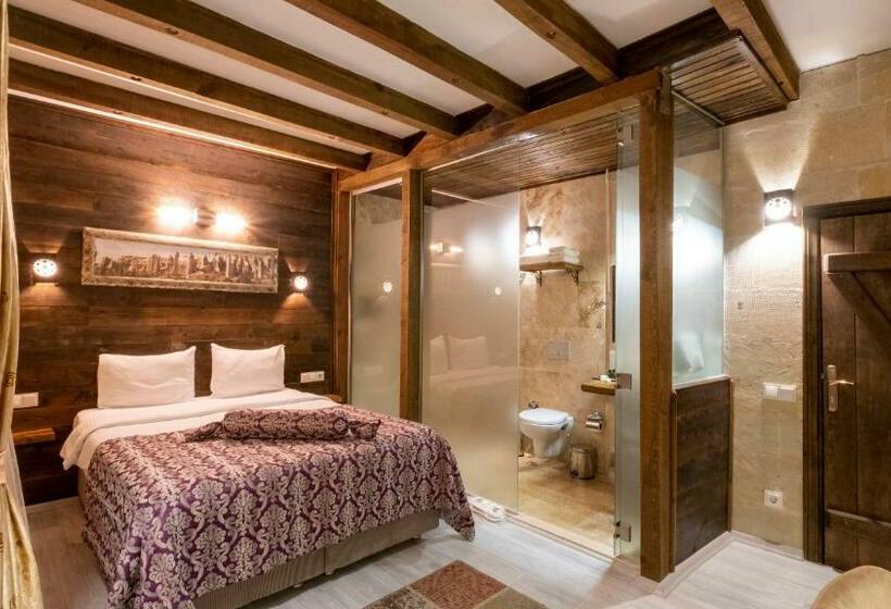 اتاق استاندارد, In Stone House