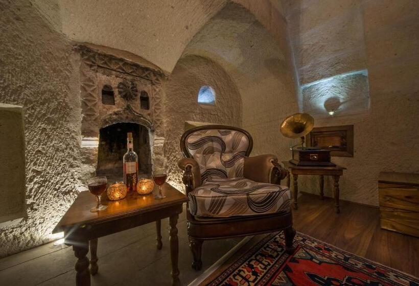 Quarto Deluxe com Hidromassagem, In Stone House