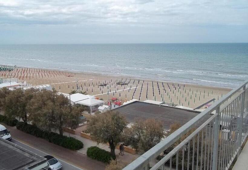 غرفة قياسية, Italia