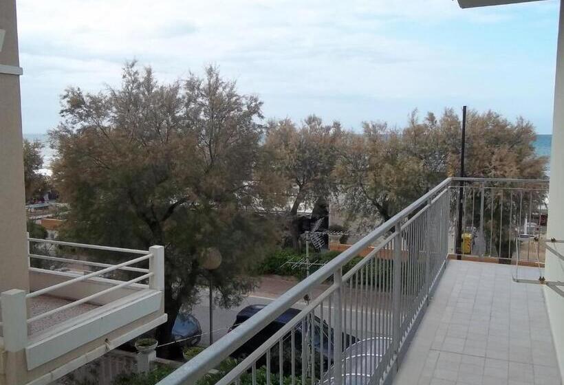 غرفة قياسية, Italia