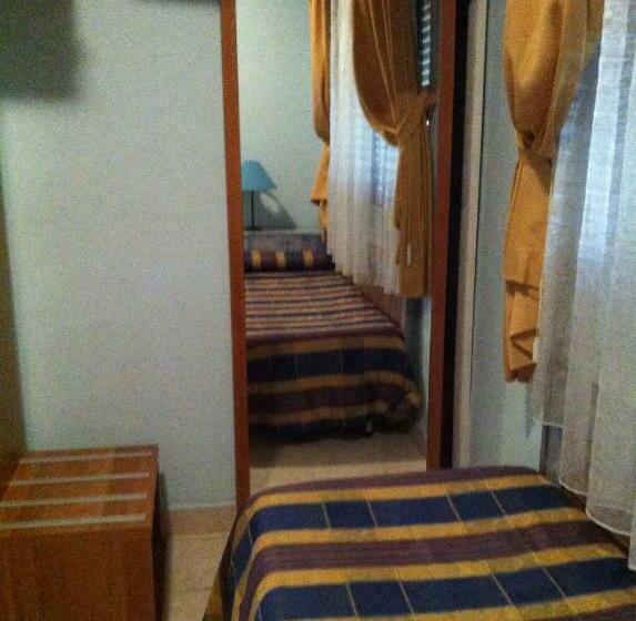 غرفة قياسية فردية, Morgana