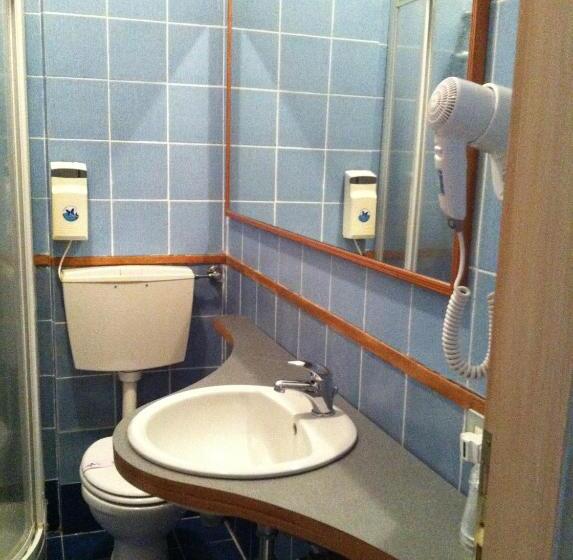 غرفة قياسية ثلاثية, Morgana