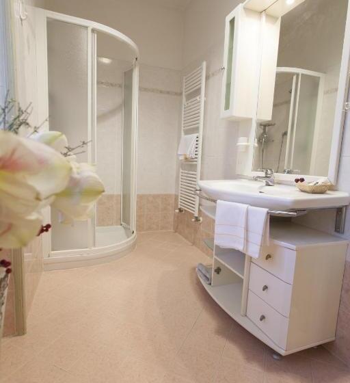 غرفة سوبيريور, Principe