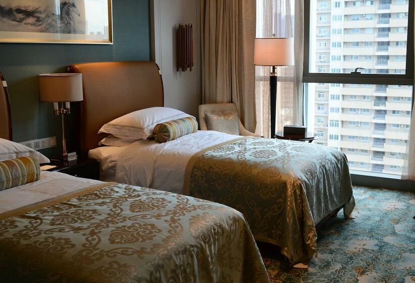 デラックスルーム, Xi An Jue Vu