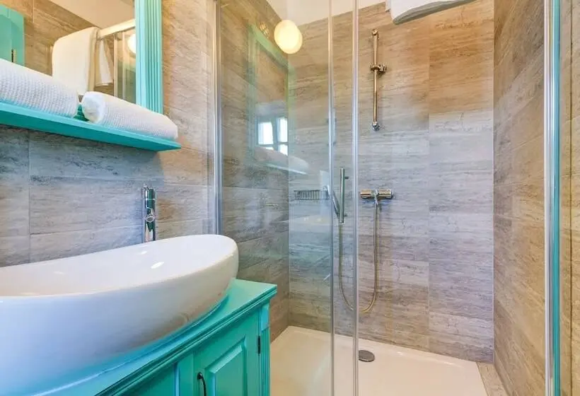 Superior-huone, Heritage Hotel Chersin