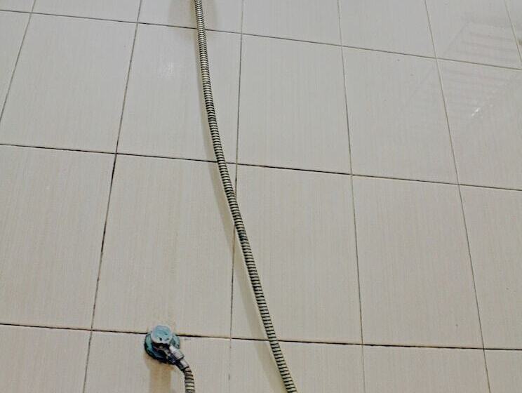 غرفة قياسية, Capital O 90417 Hotel Batu Suli Internasional