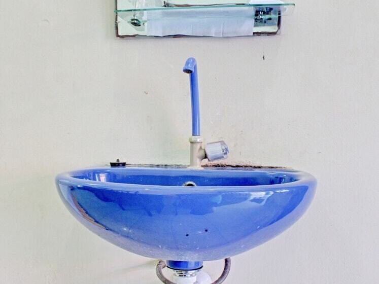 غرفة قياسية, Capital O 90417 Hotel Batu Suli Internasional