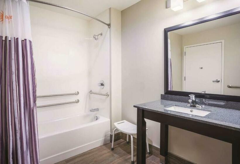 חדר סטנדרט, מיטת קינג, מותאם לאדם עם מוגבלויות, La Quinta By Wyndham Clifton Park