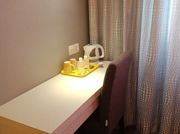 Chambre Supérieure Lit King Size, Lemon8 Hotel Apartment