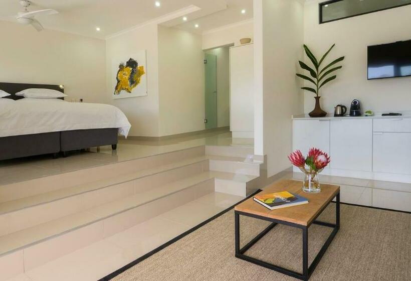 Номер Deluxe Вид на Озеро, Thebloem Guest Suites By Knysna Paradise Collection