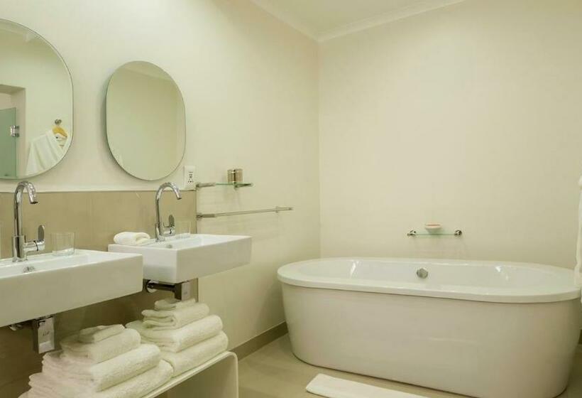 Номер Deluxe Вид на Озеро, Thebloem Guest Suites By Knysna Paradise Collection