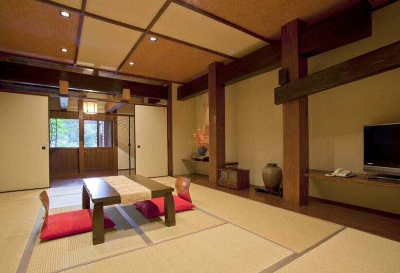 Номер Стандарт, Tokiwaso