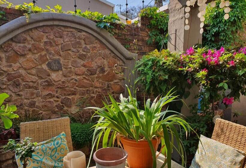 דירת חדר, Waterhouse Guest Lodge In Waterkloof