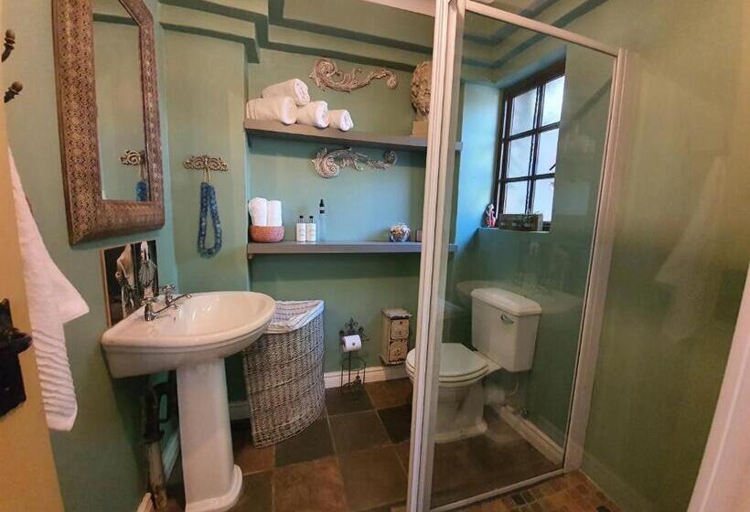 חדר משפחתי, Waterhouse Guest Lodge In Waterkloof