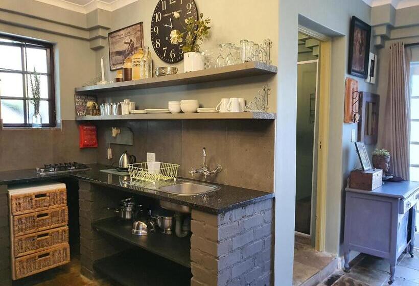 家庭间, Waterhouse Guest Lodge In Waterkloof