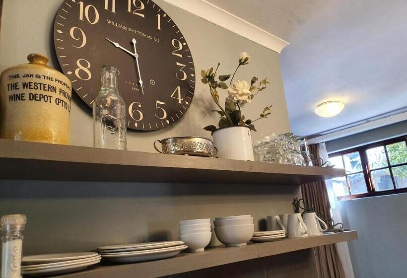 חדר משפחתי, Waterhouse Guest Lodge In Waterkloof