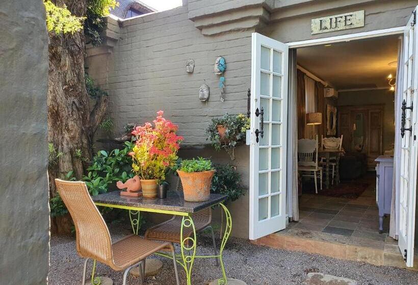 Семейный Номер, Waterhouse Guest Lodge In Waterkloof