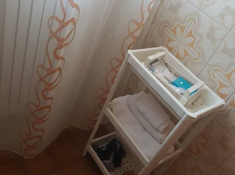 غرفة قياسية, B&b Dolce Casa