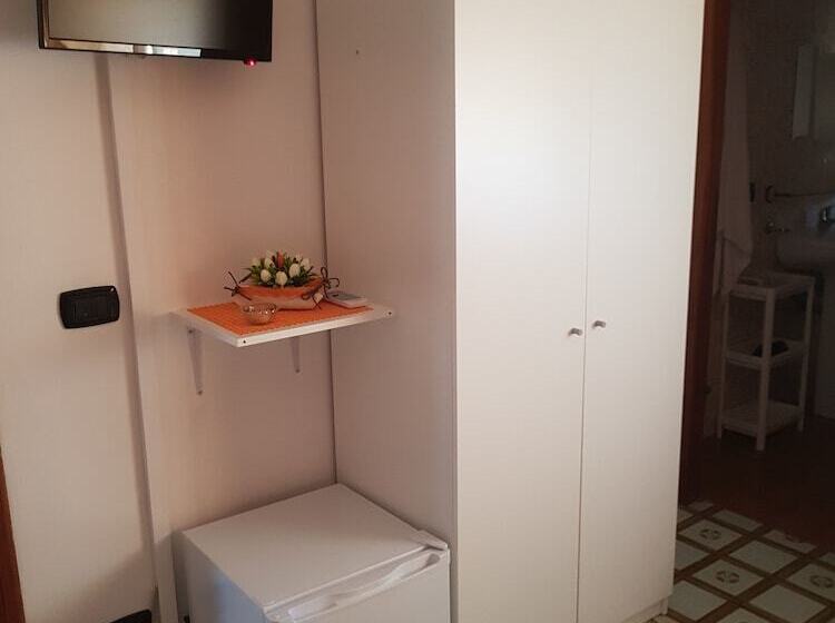 غرفة قياسية, B&b Dolce Casa