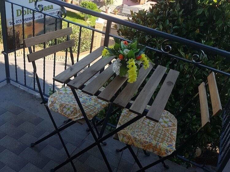 غرفة قياسية ثلاثية, B&b Dolce Casa