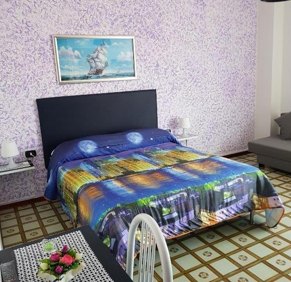 غرفة قياسية رباعية, B&b Dolce Casa