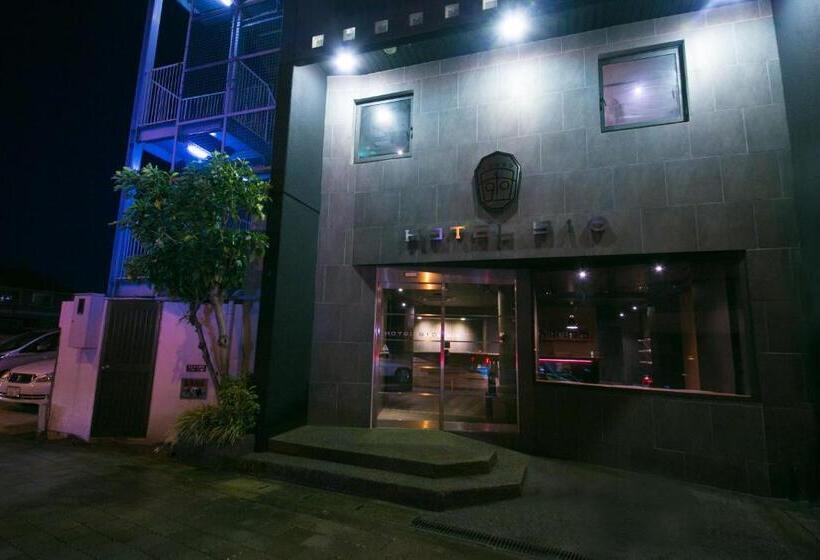 غرفة قياسية, 910