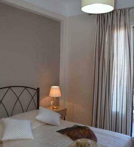 اتاق استاندارد با چشمانداز شهر, Archontissa Rooms
