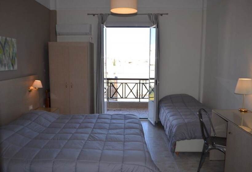 اتاق استاندارد سه نفره, Archontissa Rooms