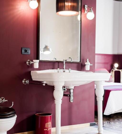 اتاق لوکس, Arnobio Florence Suites