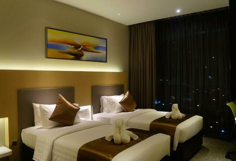 חדר דלוקס, Greens Hotel & Suites