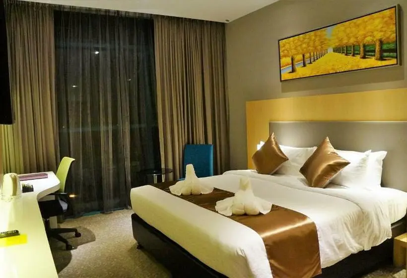 Deluxe-huone King-vuode, Greens Hotel & Suites